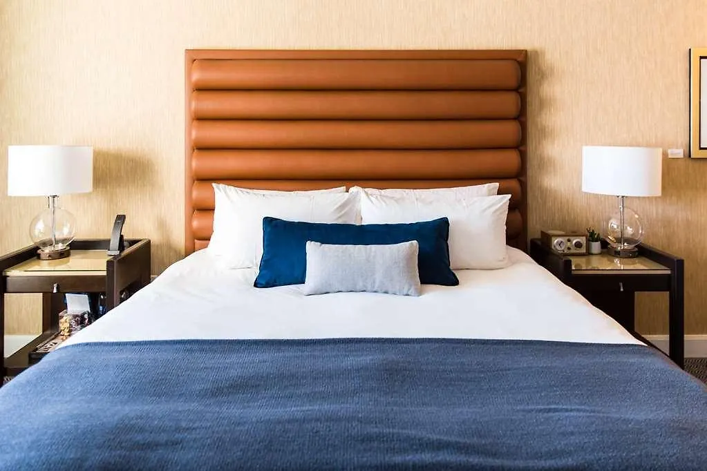 Dossier Hotel Portland 4*,  USA